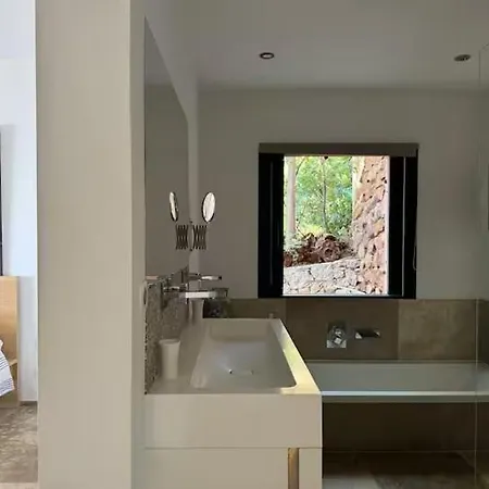 Read My Host Profile Before Request - - Luxury Sea View דירה