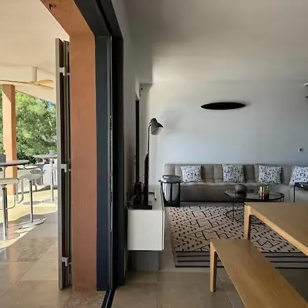 Read My Host Profile Before Request - - Luxury Sea View *